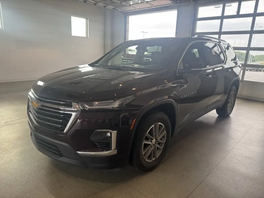 2023 Chevrolet Traverse Cloth photo 1