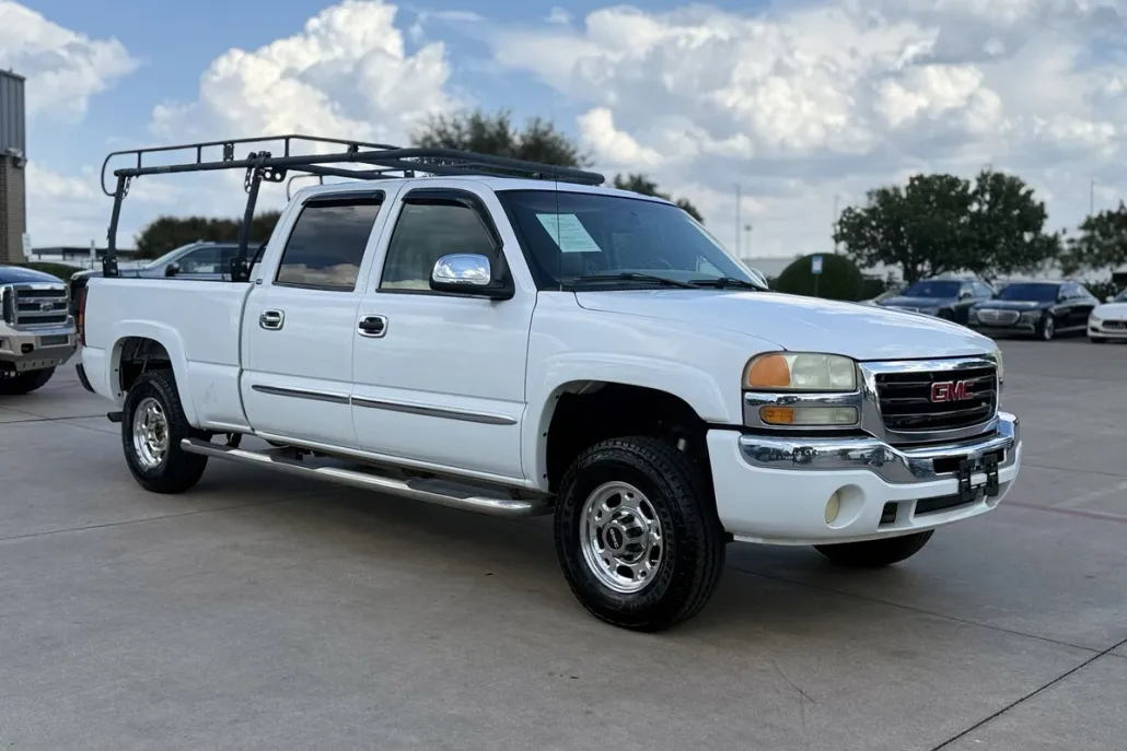 2003 Gmc Sierra SLT photo 1