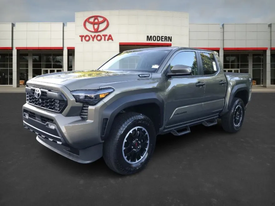 2025 Toyota Tacoma TRD photo 1