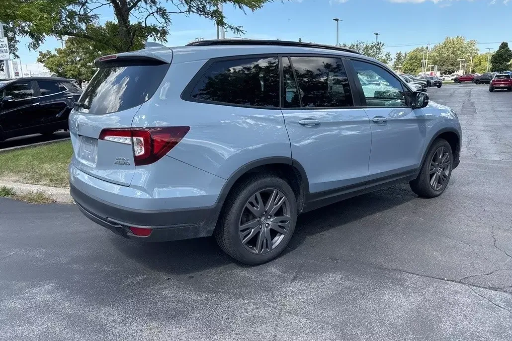 2022 Honda Pilot Sport photo 1