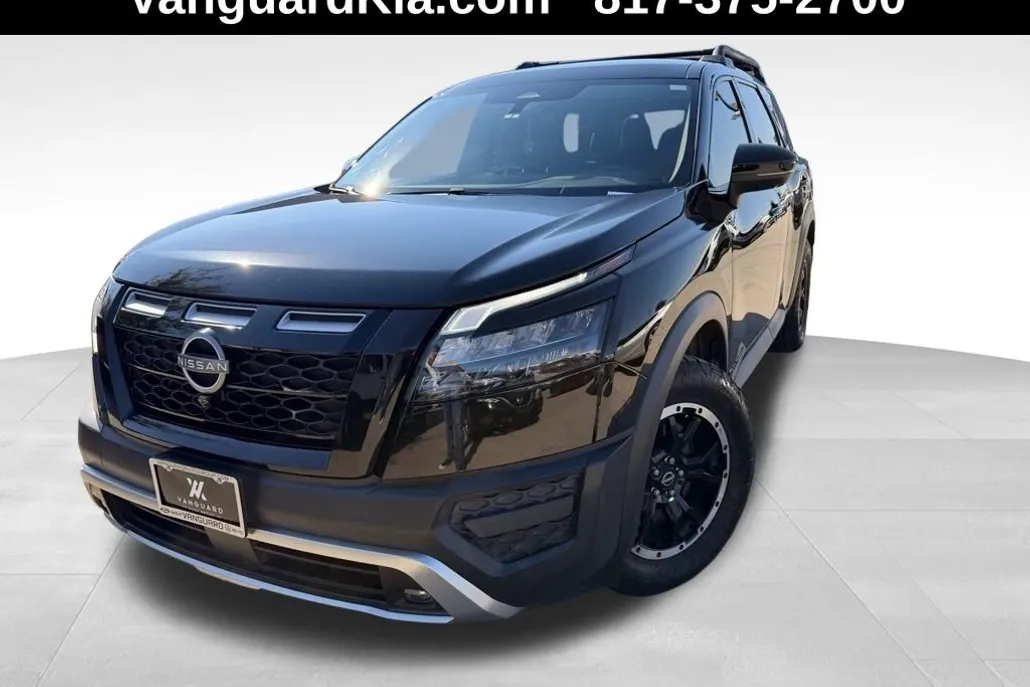 2024 Nissan Pathfinder SV photo 1