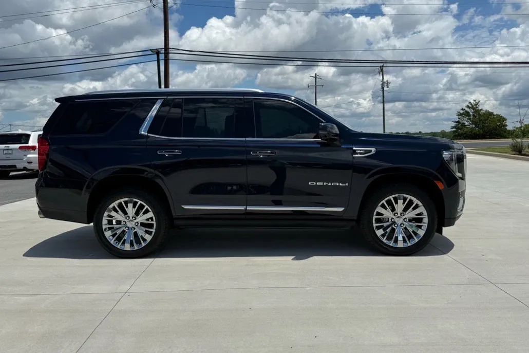 2021 Gmc Yukon Denali photo 1