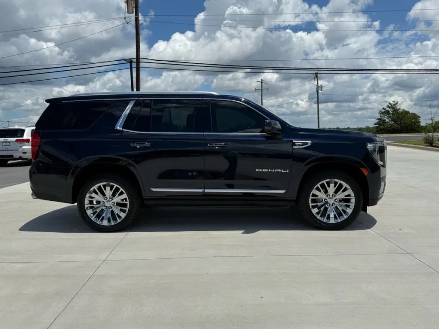 2021 Gmc Yukon Denali photo 1