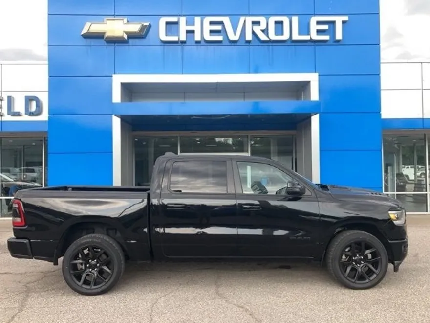 2023 Ram 1500 Laramie photo 1