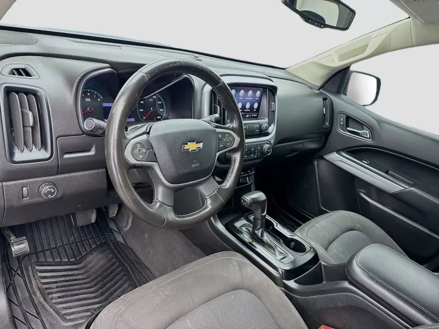 2019 Chevrolet Colorado LT photo 1