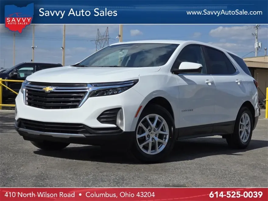 2023 Chevrolet Equinox LT photo 1