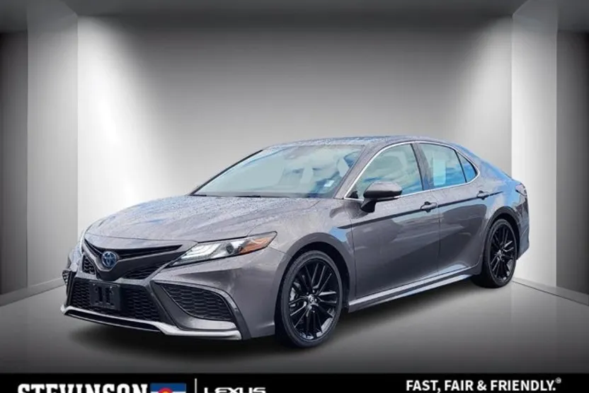 2022 Toyota Camry XSE photo 1