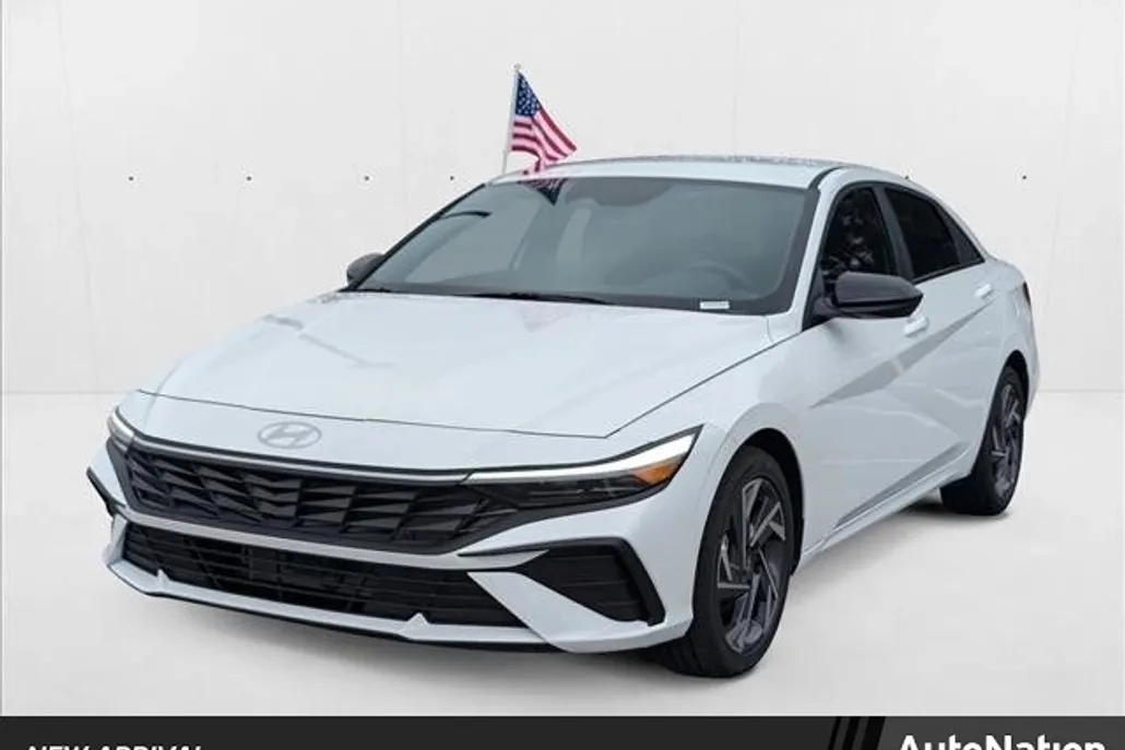 2025 Hyundai Elantra Hybrid SEL Sport photo 1