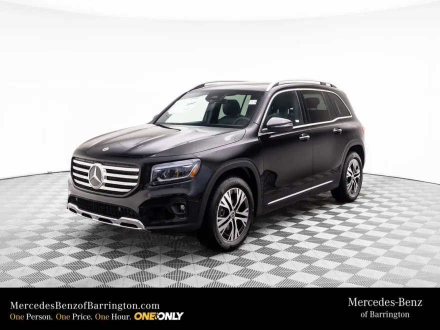 2025 Mercedes Benz GLB 250 4MATIC photo 1
