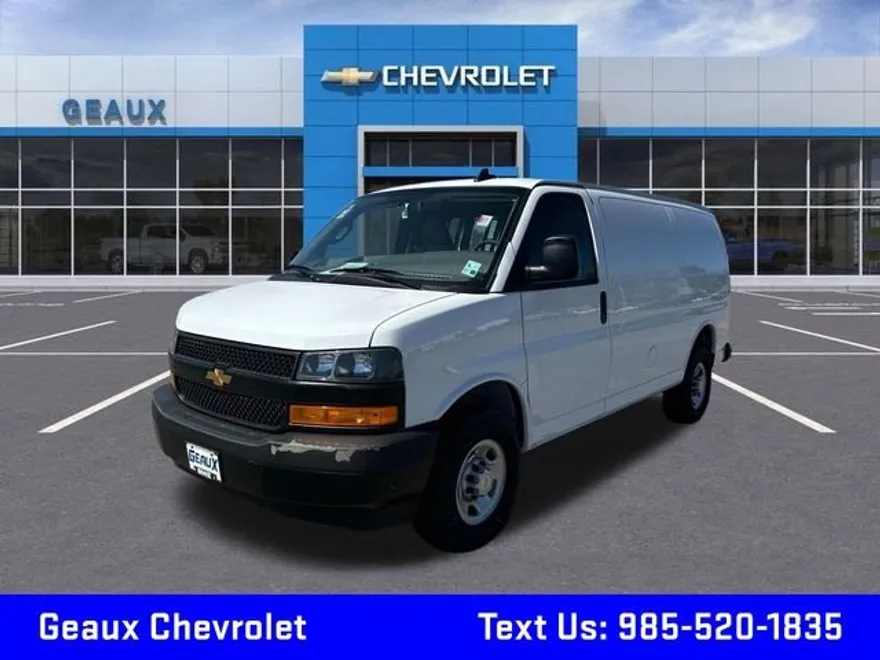 2024 Chevrolet Express Cargo 2500 photo 1
