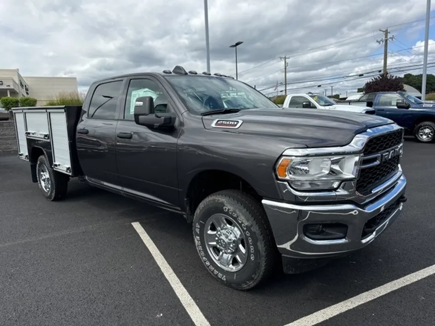 2023 Ram 2500 Tradesman photo 1