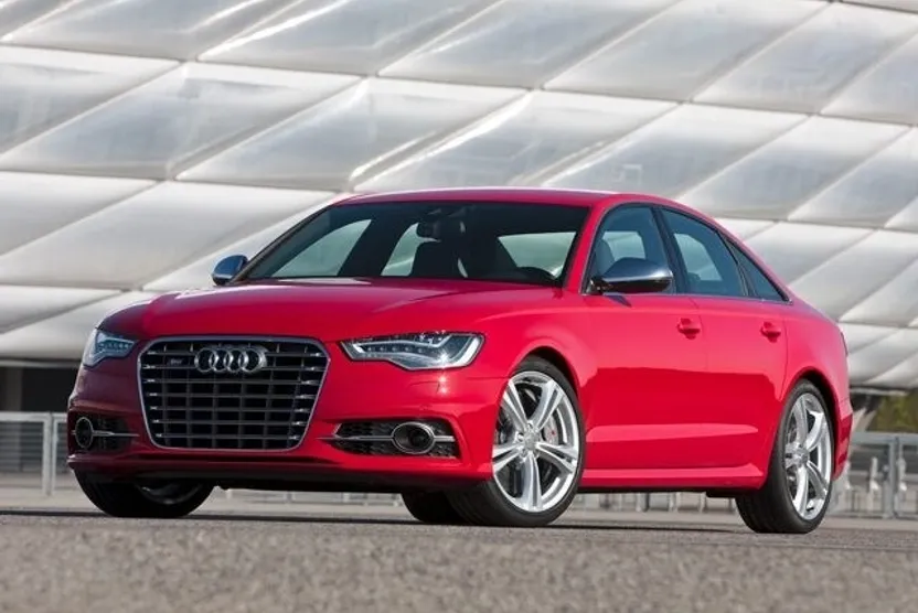 2013 Audi S6 Prestige photo 1