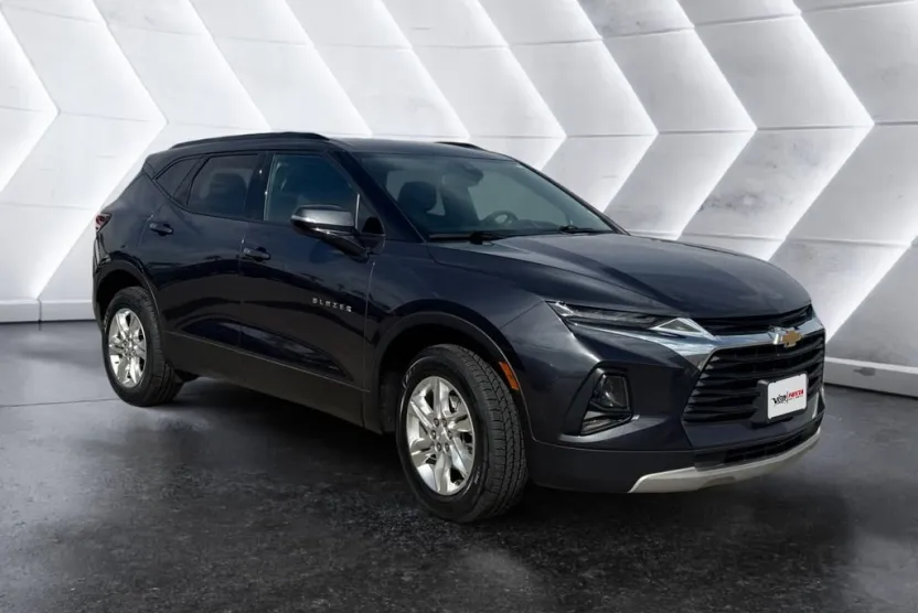 2022 Chevrolet Blazer 2LT photo 1