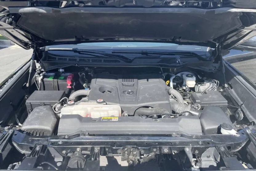 2023 Toyota Tundra Platinum photo 1