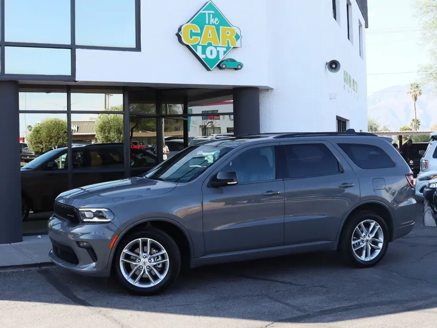 2023 Dodge Durango GT Plus photo 1