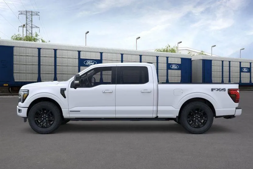 2025 Ford F-150 Platinum photo 1