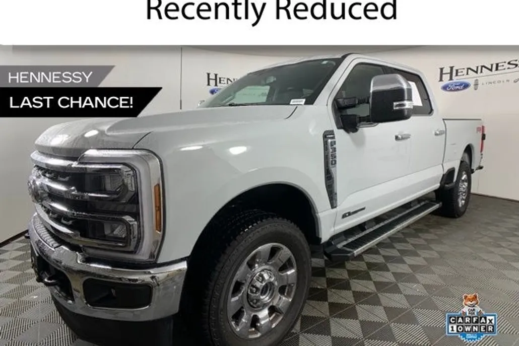 2025 Ford F-350 Lariat photo 1