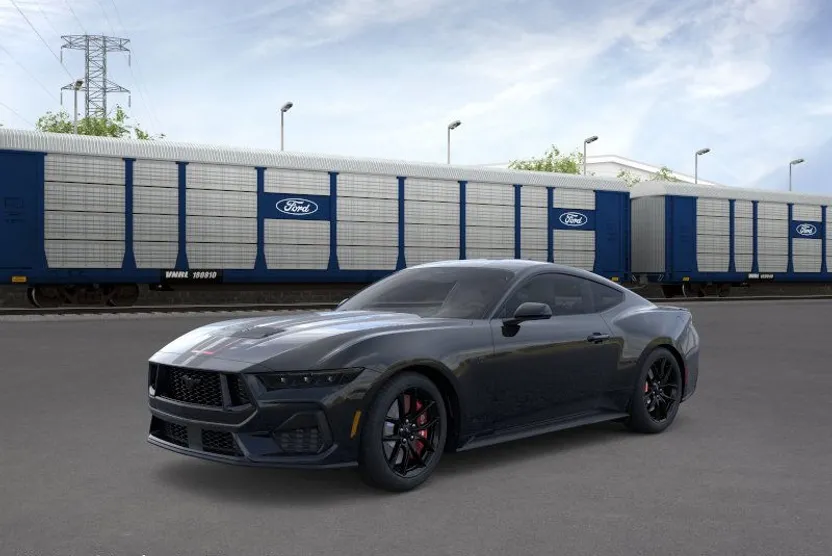 2025 Ford Mustang GT photo 1