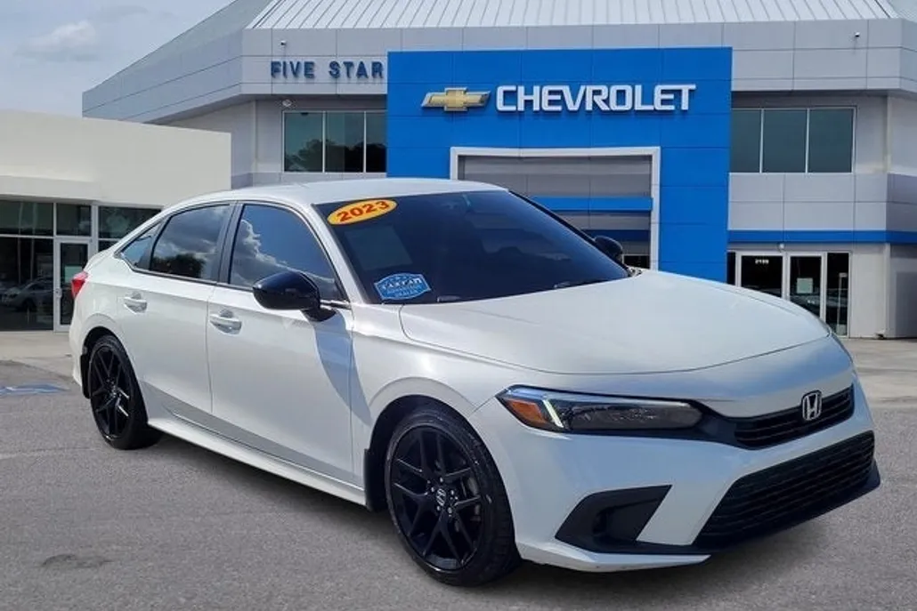 2023 Honda Civic Sport photo 1