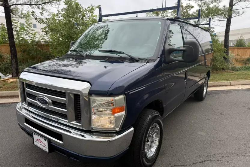 2012 Ford E-150 photo 1