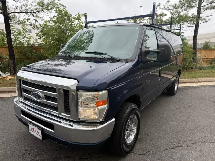 2012 Ford E-150 photo 1