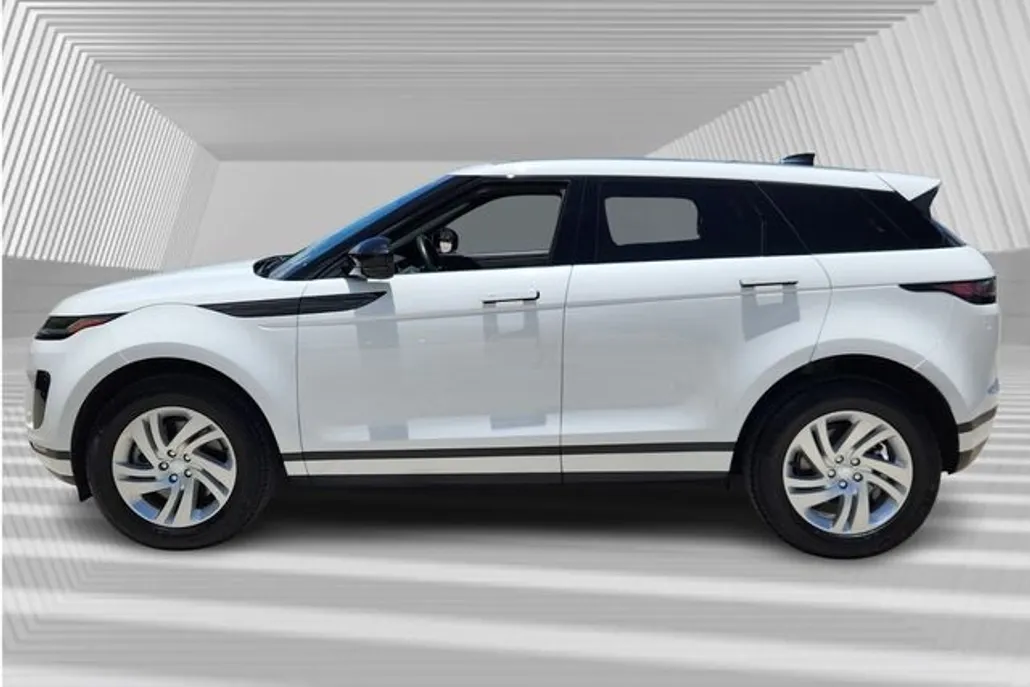 2024 Land Rover Range Rover Evoque S photo 1