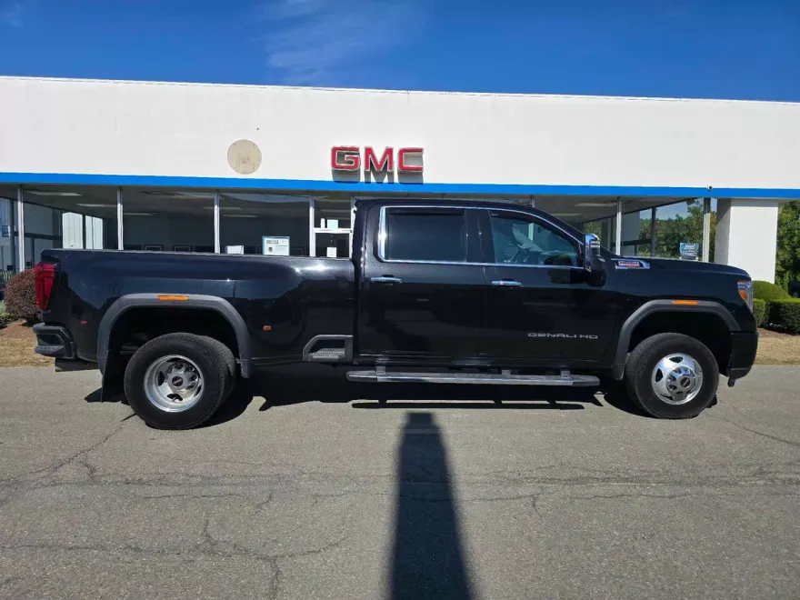 2022 Gmc Sierra 3500 HD Denali photo 1