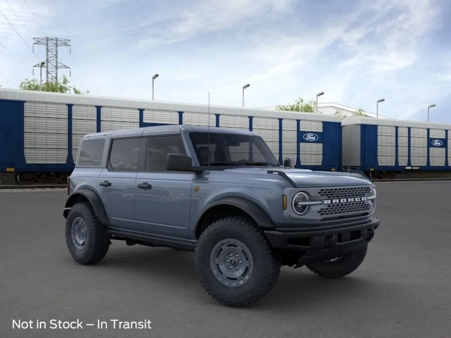 2025 Ford Bronco Badlands photo 1