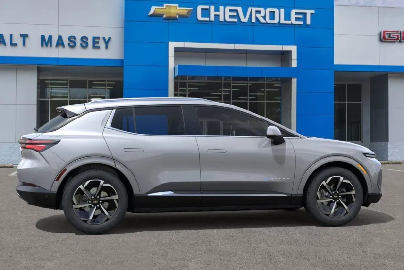 2025 Chevrolet Equinox EV 1LT photo 1