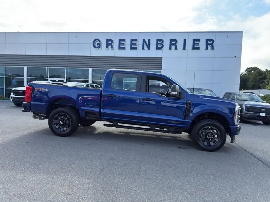2026 Ford F-350 XL photo 1