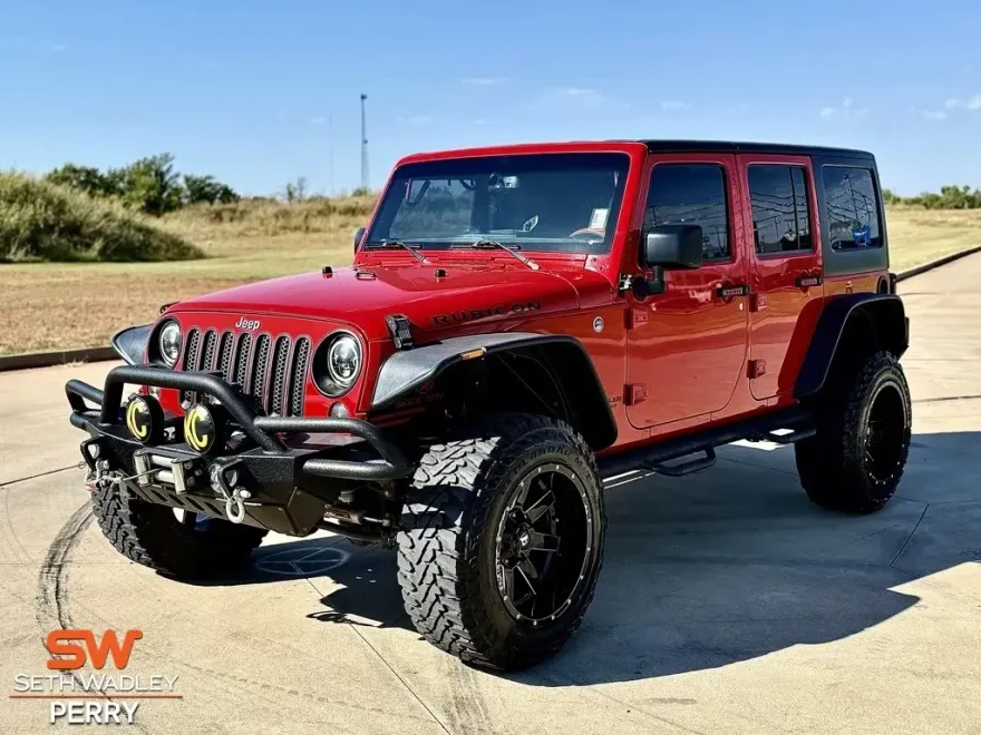 2016 Jeep Wrangler Unlimited Rubicon photo 1