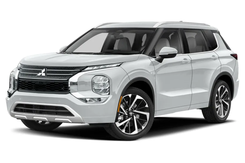 2023 Mitsubishi Outlander SEL photo 1
