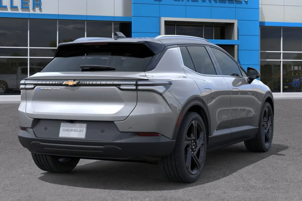 2026 Chevrolet Equinox EV 1LT photo 1
