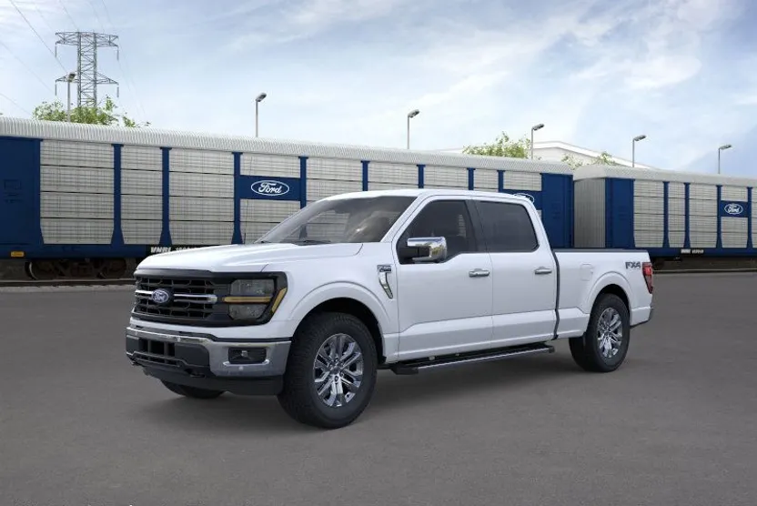 2025 Ford F-150 XLT photo 1