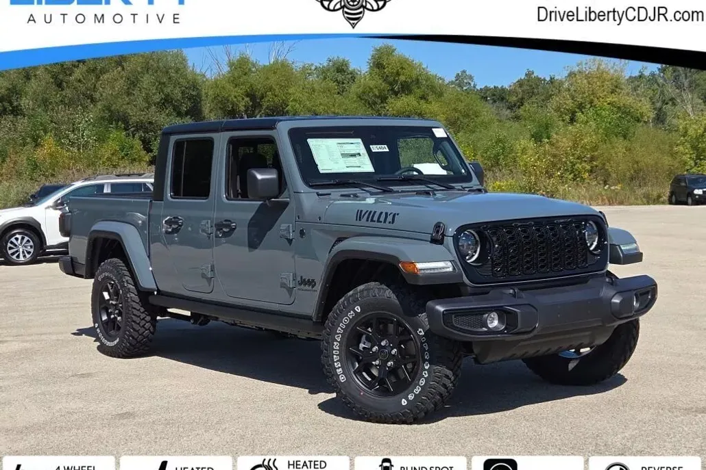 2025 Jeep Gladiator Willys photo 1