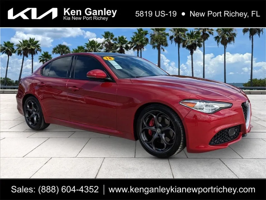 2018 Alfa Romeo Giulia Ti photo 1