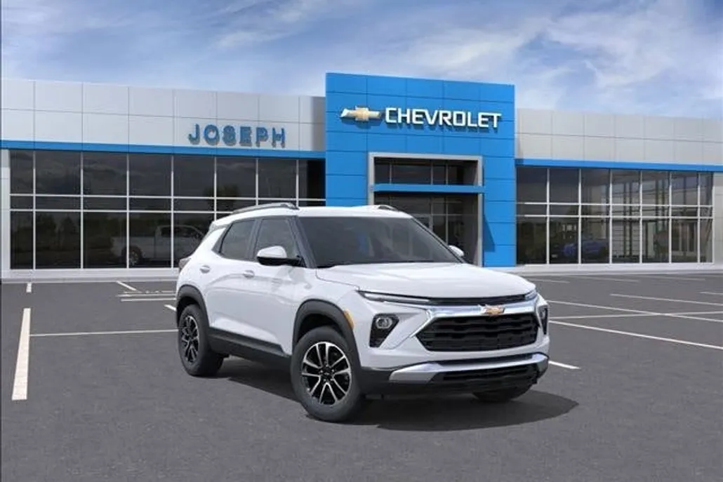 2026 Chevrolet Trailblazer LT photo 1