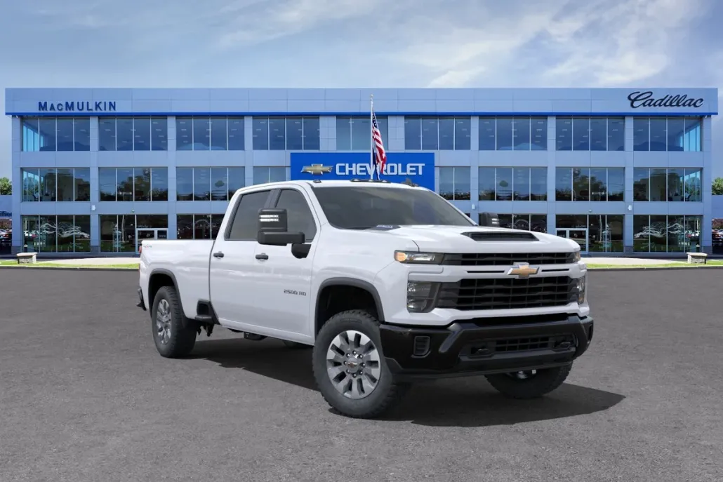 2024 Chevrolet Silverado 2500HD Custom photo 1