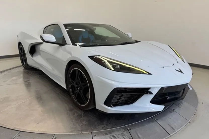 2021 Chevrolet Corvette Stingray photo 1