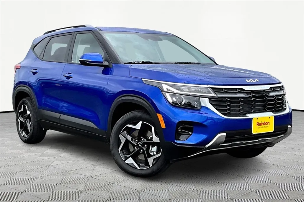 2025 Kia Seltos S photo 1