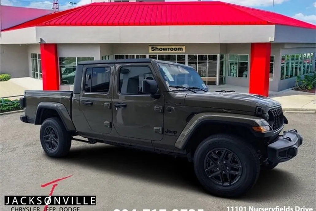 2025 Jeep Gladiator Sport S photo 1