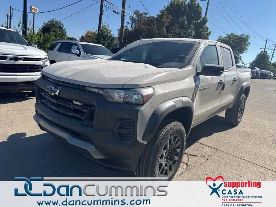 2026 Chevrolet Colorado Trail Boss photo 1