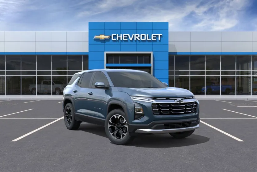 2026 Chevrolet Equinox LT photo 1