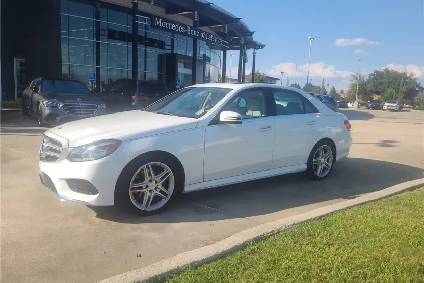 2014 Mercedes Benz E 350 Sport photo 1