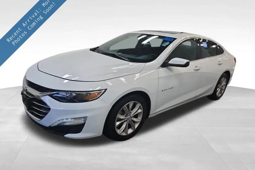 2022 Chevrolet Malibu 1LT photo 1