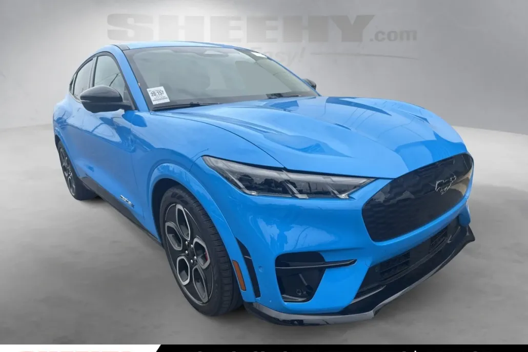 2024 Ford Mustang Mach-E GT photo 1