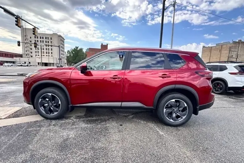 2026 Nissan Rogue SV photo 1