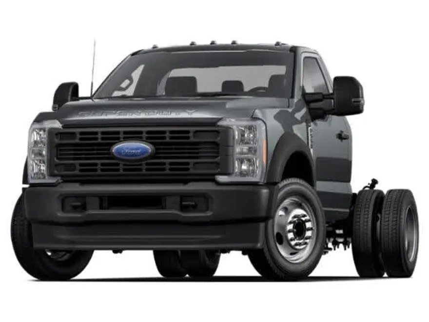 2025 Ford F-550 XL photo 1