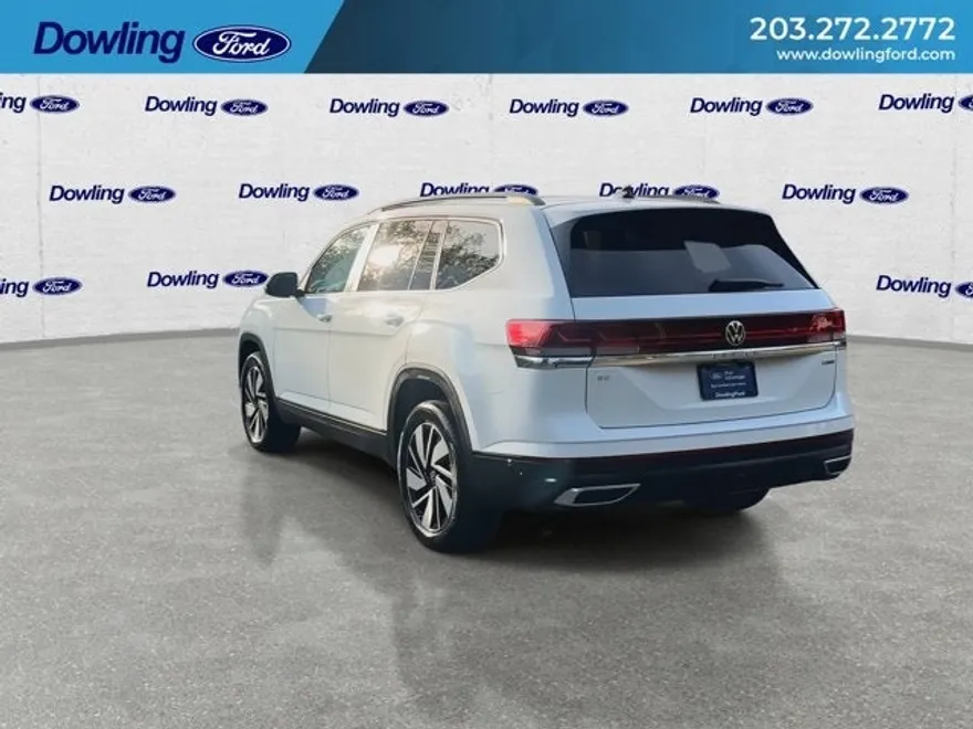 2024 Volkswagen Atlas SE Technology photo 1