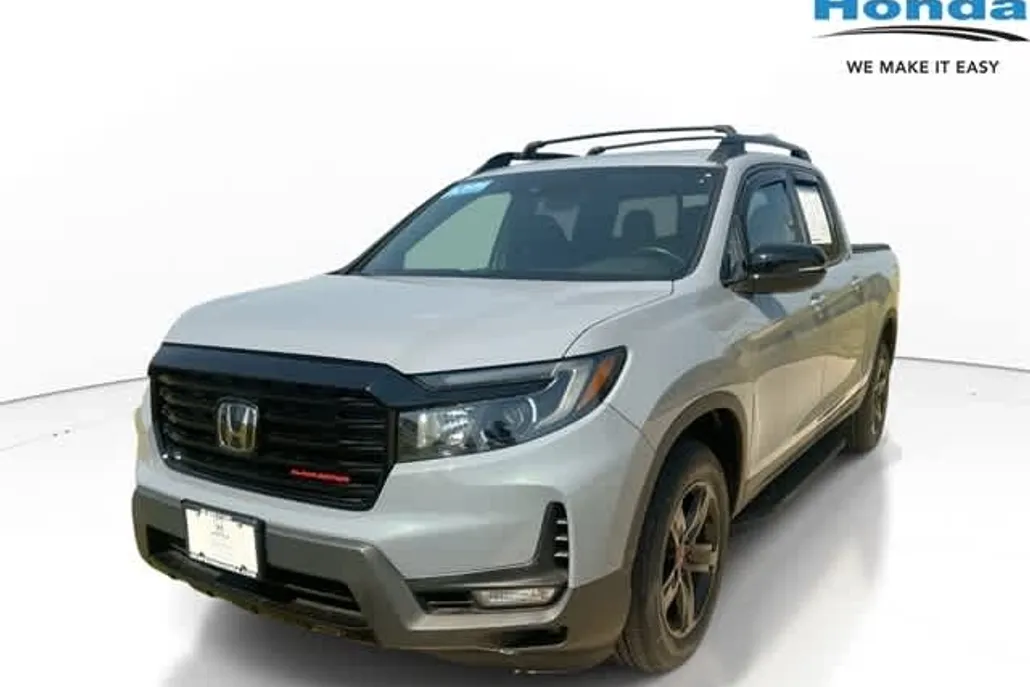 2023 Honda Ridgeline Black Edition photo 1